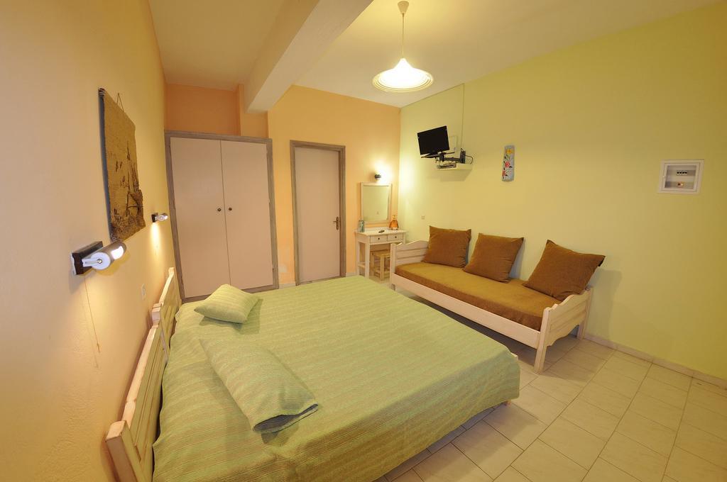 Villa Toula Dassia  Luaran gambar